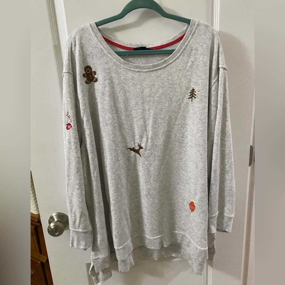 Jane Delancey Christmas Pullover